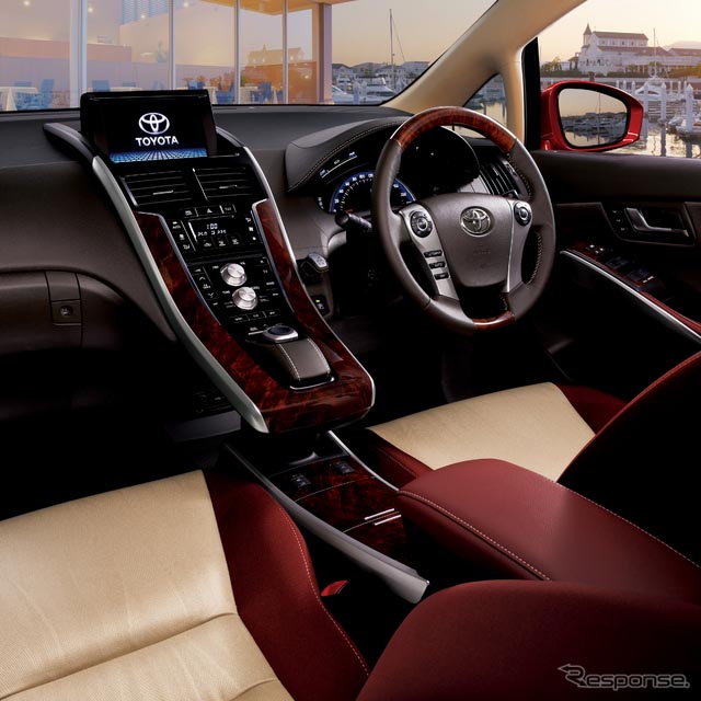 豐田混合動力車型SAI大換臉 一掃“老實本分”印象
【5】