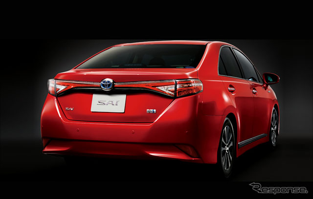 豐田混合動力車型SAI大換臉 一掃“老實本分”印象
【2】