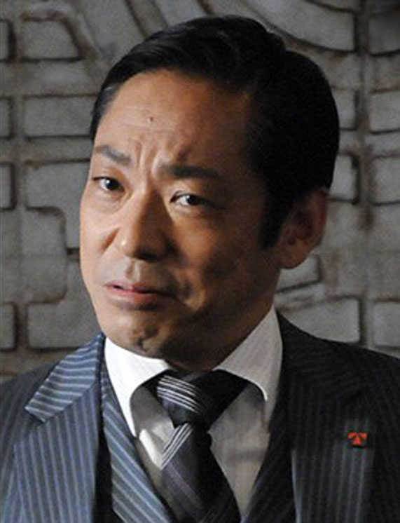 大和田曉
(香川照之 飾)