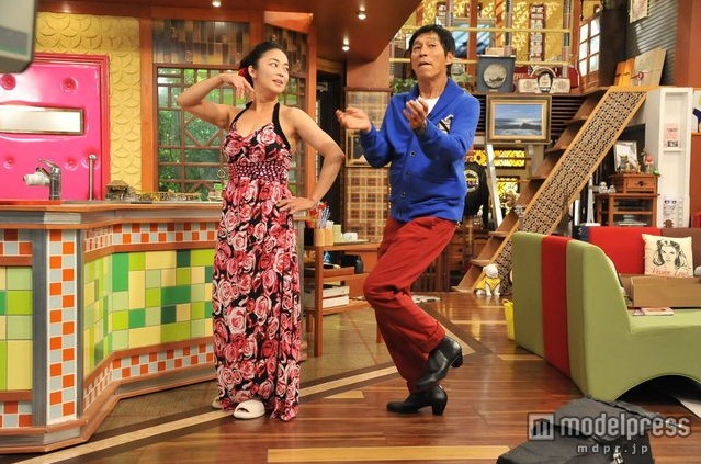 中島知子復出首現脫口秀節目 裸體寫真看傻男主持人