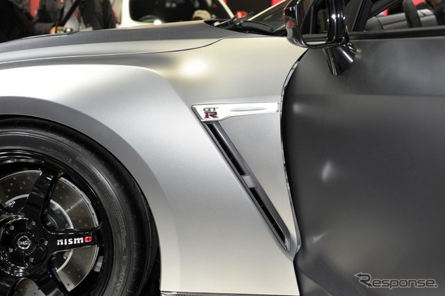 ծaGT-R߰汾GT-R NISMOɞNISMOϵеĎp͡8
