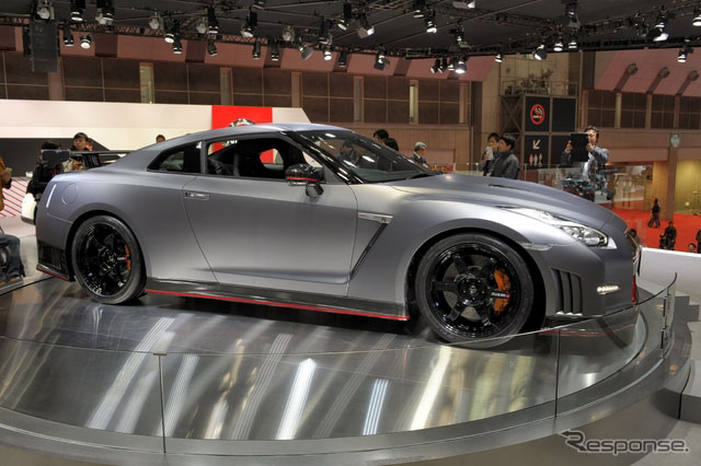 ծaGT-R߰汾GT-R NISMOɞNISMOϵеĎp͡4