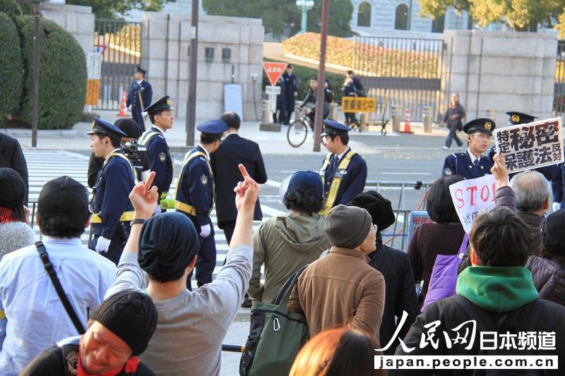 2013125ձhMڇͨ^ضܱoŭķڇǰhʾ