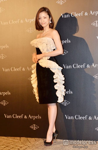 ձTBS{ֱ䡷mپWһԸ뷨