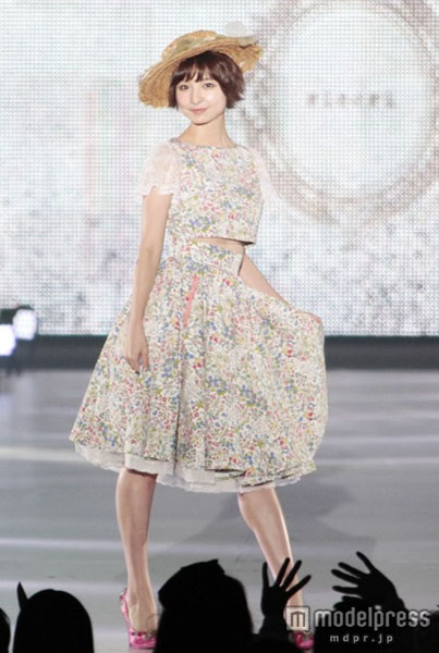 ԭAKB48ӺͰҰӴ͕r vF3f