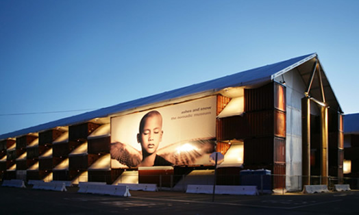 YψDïOӋ^The Nomadic Museum