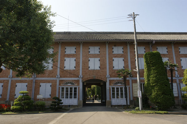 zSS⾰һȺRhϺṩ