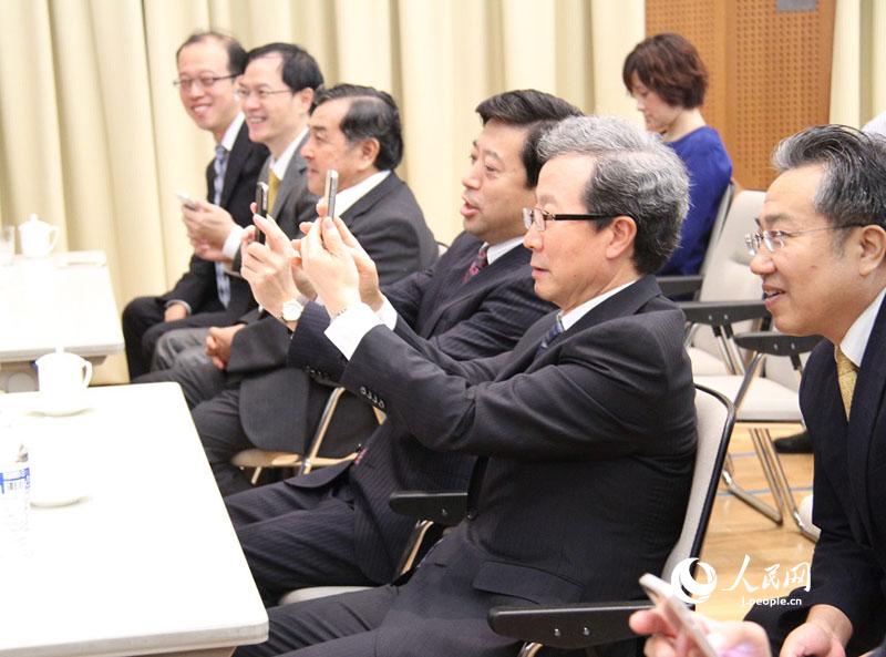 Їvձʹ^΢Ź~̖_ͨá3