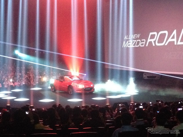 R_ Roadster܇Դx THANKS DAY IN JAPAN