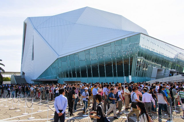 R_ Roadster܇Դx THANKS DAY IN JAPAN