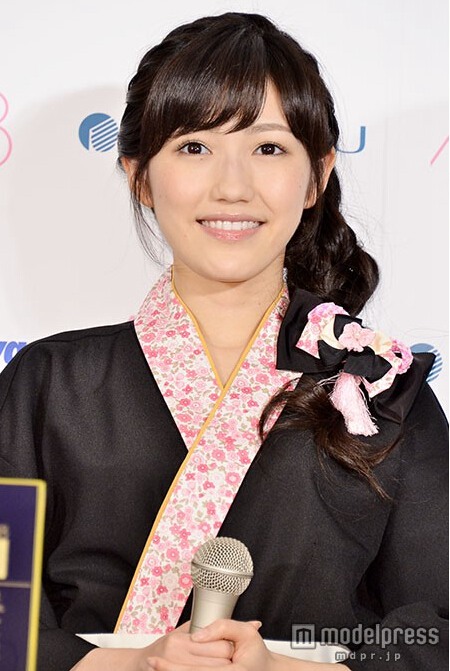 渡邊麻友