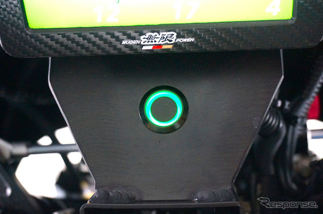 ձِ܇Sҡo(M-TEC)늄Ħ܇