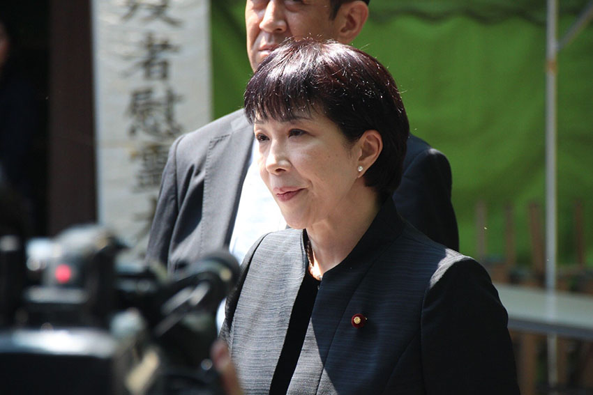 日本內閣總務大臣高市早苗參拜靖國神社