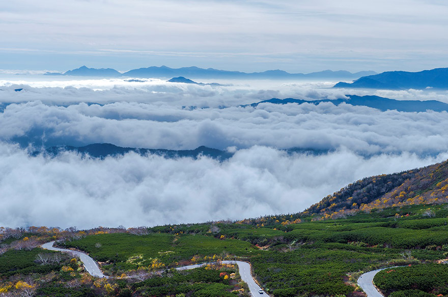 ձΑ\Ӿ·˹˰ıPɽ^⾀·˰SKYLINEYψD