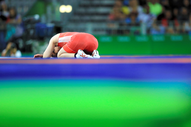 ձɳϧ δ܌FW\B    rg19sW\ʽˤŮ53）QِձɳϧH@yδ܌FW\BxR˹@