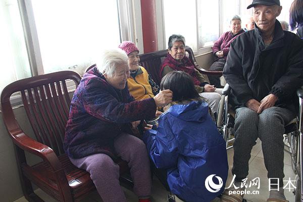 ձWһ꼉ČWcBԺHлӽ