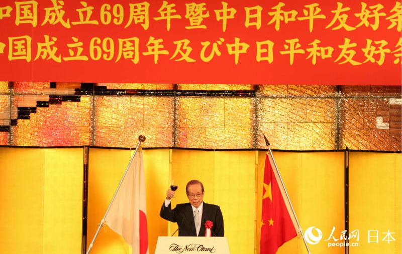 ձǰร￵ڇc69дף~zӰ ľ̫