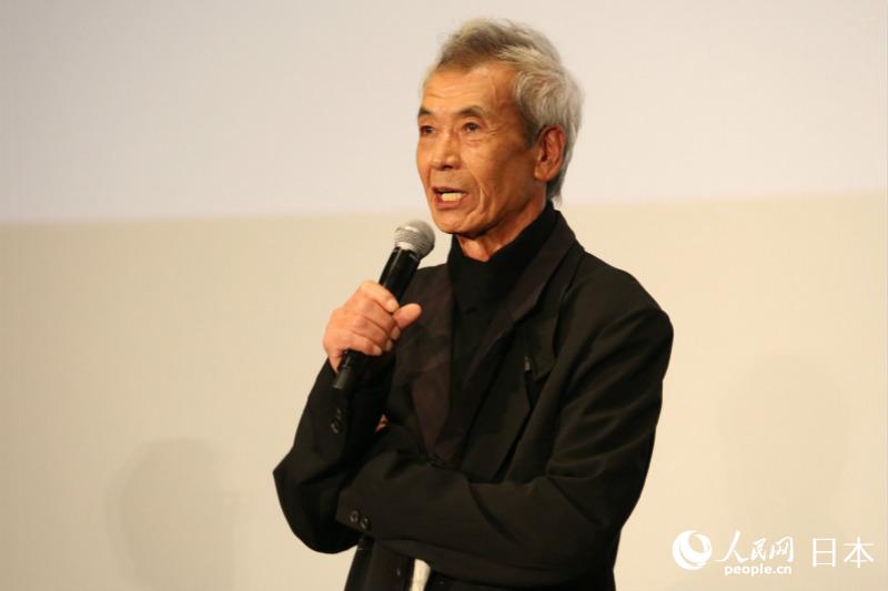 ڡ˯~֮ҡ^ҊozӰ ľ̫