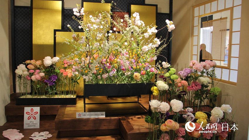 ձ܅fĻˇƷzӰʷԬɣ