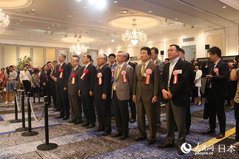 Ї󼯈FLiЇvձʹCձǰร￵Їvձʹ^̄չʹҫIfLZҰعʽ維LRеՃɇϯ󼯈F|̎_OoY