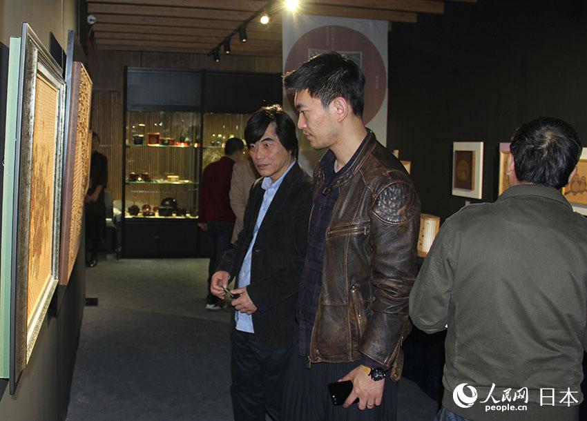 e1030eеAչ^µչƷzӰꐽ܊