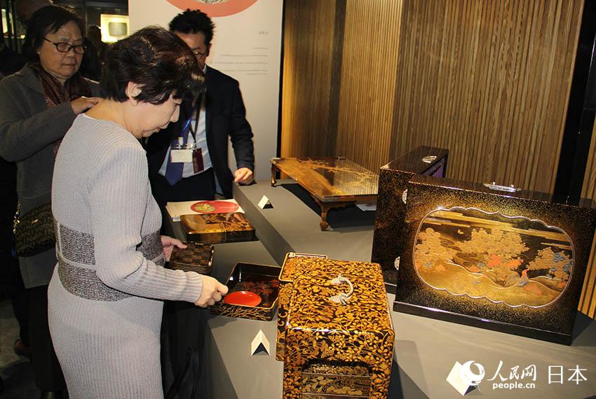 e1030eеAչ^µչƷzӰꐽ܊