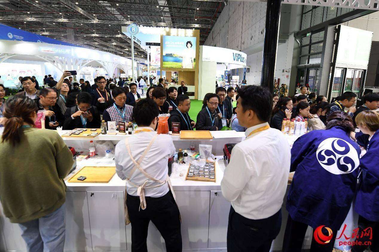 չ_꠵ȴIȡԇƷȺWӛ z