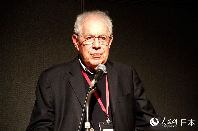 ၆WУ^u Richard Bendero z