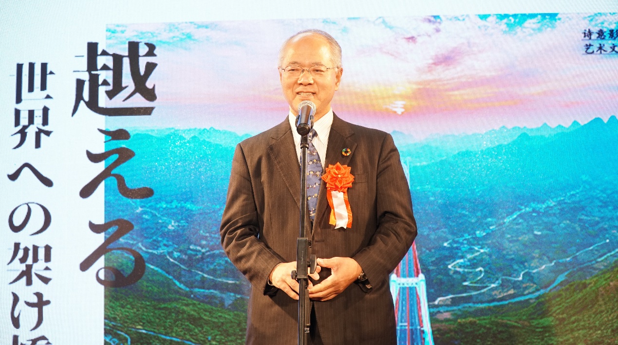 Їvձʹ^RrkloW YԳz