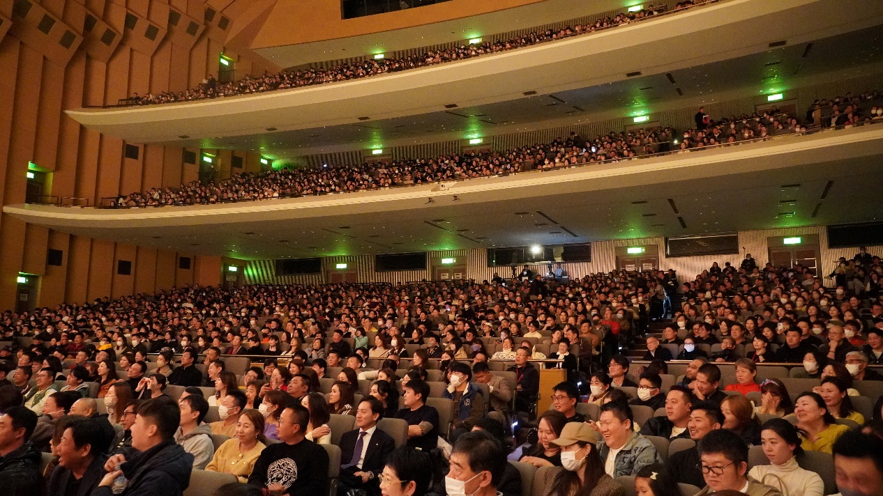 2024ѲվݳFo̓ϯkD