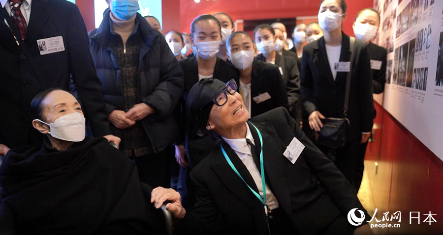 ɽFˮ̫FLɭӣǰFһF^Wӛ Ԭɔz