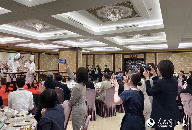 Ҽ|Ļzaȫ۵ƬˇFɆT