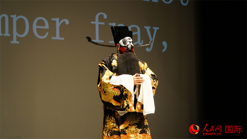 折子戲《包青天》。人民網 蔣曉辰攝