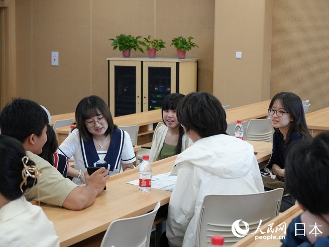 小組討論環節。人民網 許可攝