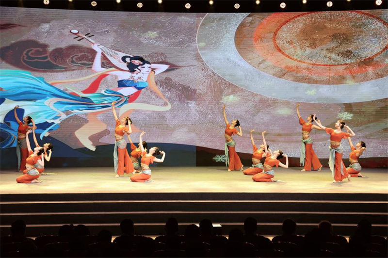 舞蹈《敦煌》(主辦方供圖)