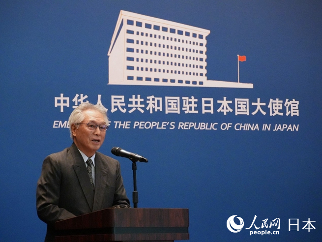 東北亞動態研究會代表、前日本放送協會（NHK）主播木村知義點評獲獎作品。人民網 許可攝