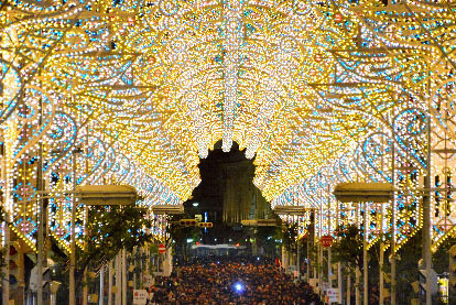 日本神戶彩燈節開幕 